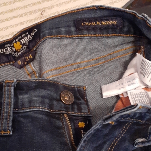 53 Lucky Brand Charlie Skinny Jean's Sz 00/24 - Picture 4 of 8
